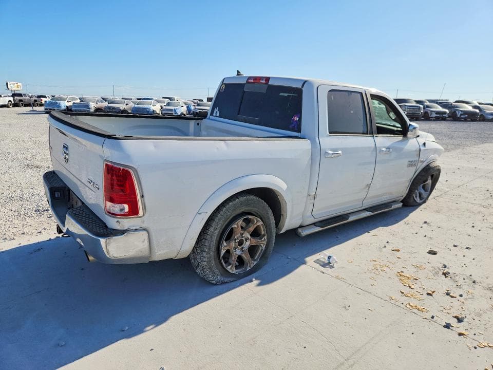 2018 RAM 1500 LARAMIE 3