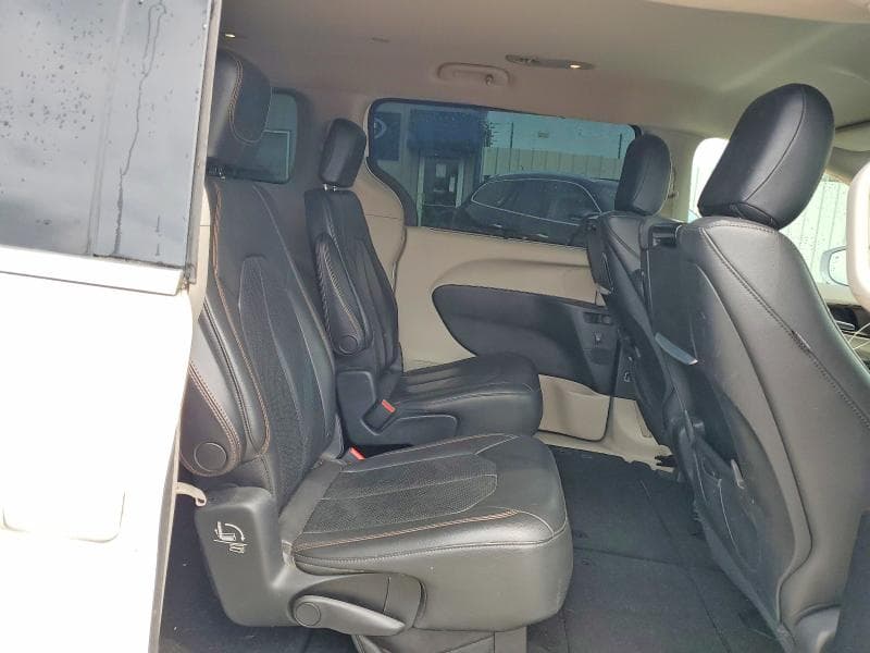 2017 CHRYSLER PACIFICA TOURING L PLUS 11