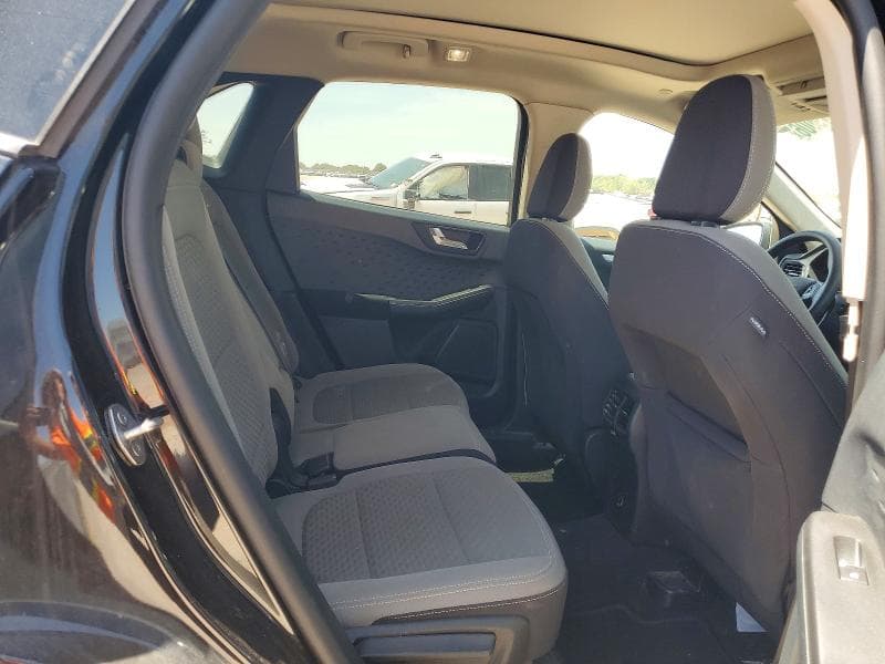 2020 FORD ESCAPE SE 11
