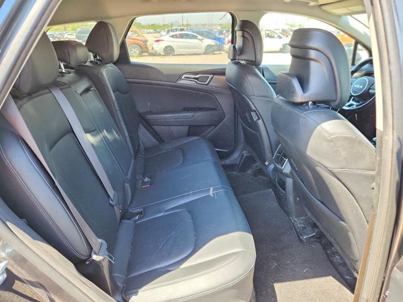 2023 KIA SPORTAGE EX 11