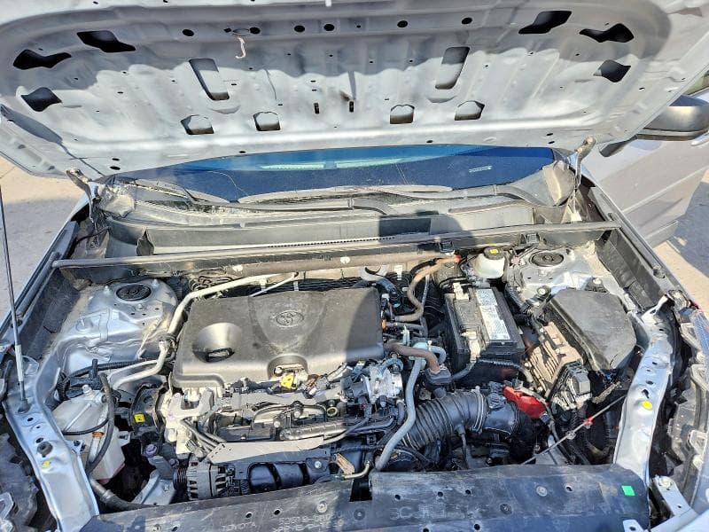 2022 TOYOTA RAV4 LE 12