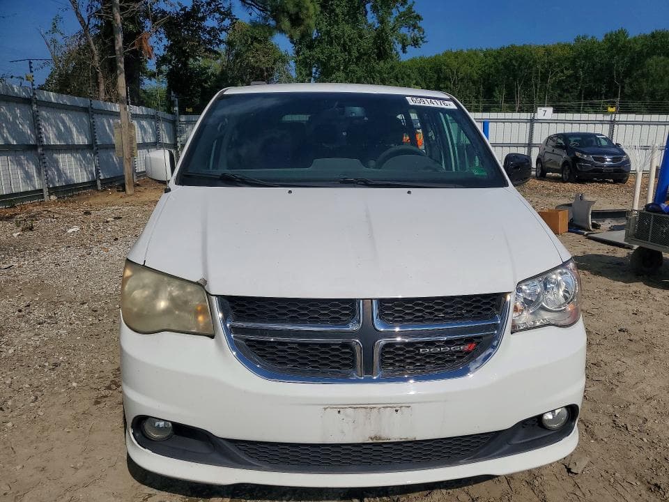 2017 DODGE GRAND CARAVAN SXT 5