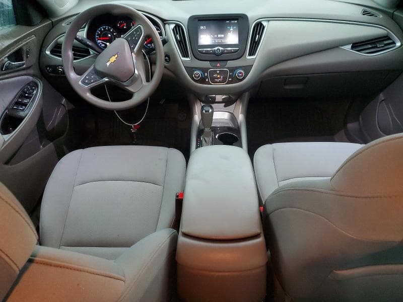 2017 CHEVROLET MALIBU LS 8