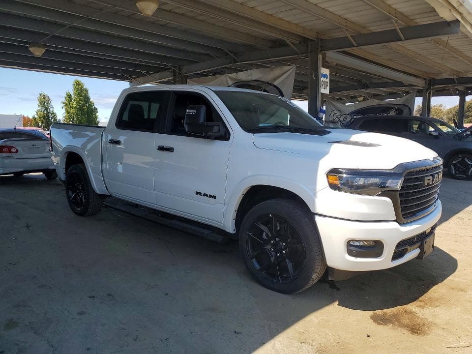 2025 RAM 1500 LARAMIE 4