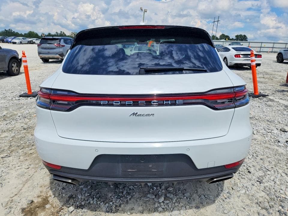 2021 PORSCHE MACAN 6