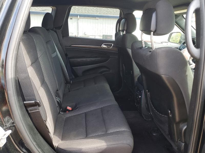 2018 JEEP GRAND CHEROKEE LAREDO 11