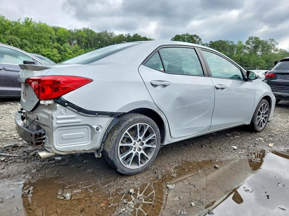 2017 TOYOTA COROLLA 3