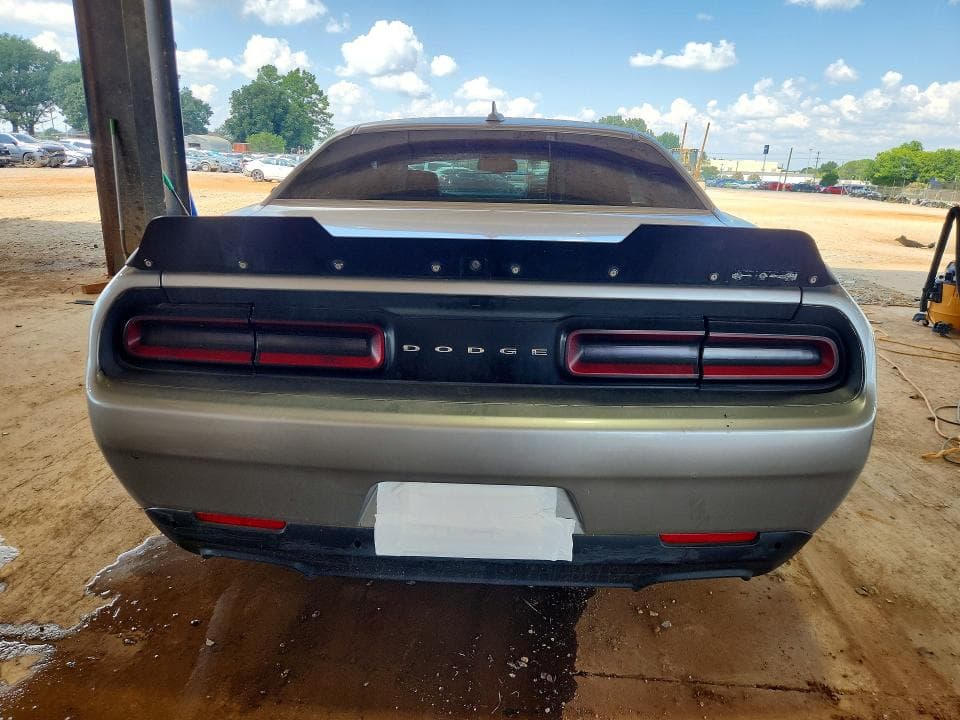 2018 DODGE CHALLENGER SXT 6