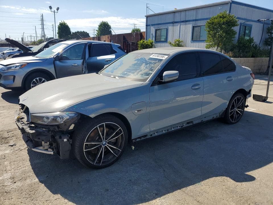 2023 BMW 330E - 1