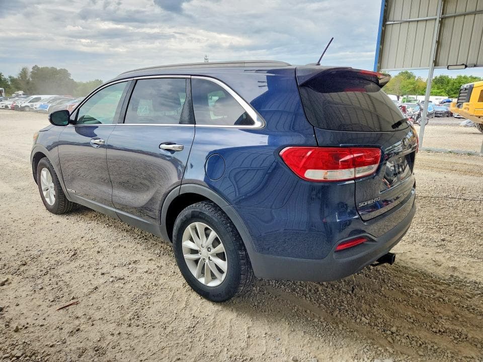 2017 KIA SORENTO LX V6 2