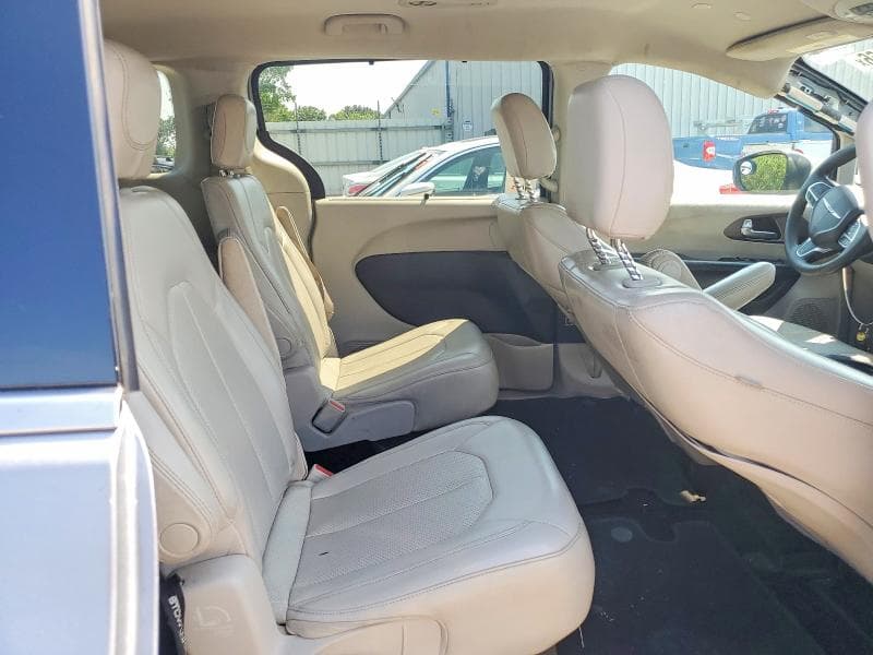 2021 CHRYSLER VOYAGER LXI 11