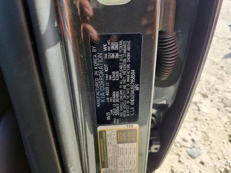 2025 KIA SOUL LX 13