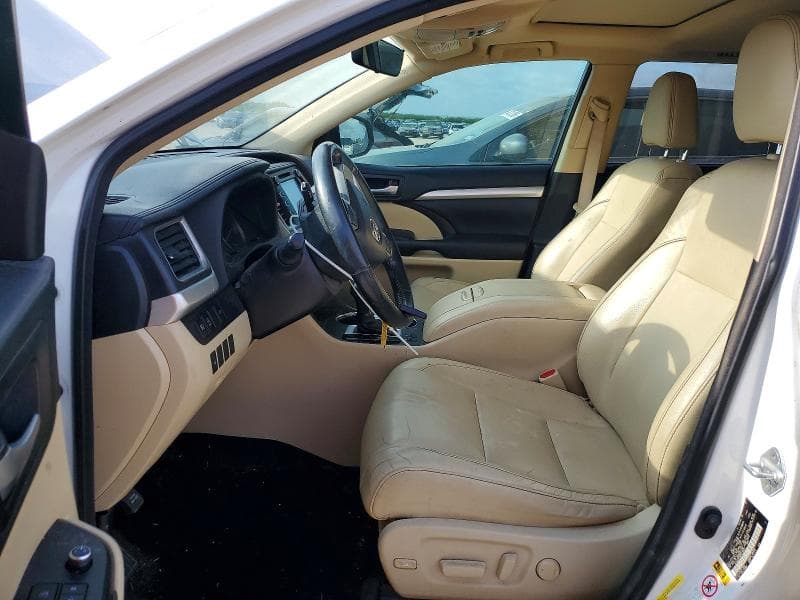 2017 TOYOTA HIGHLANDER XLE 7