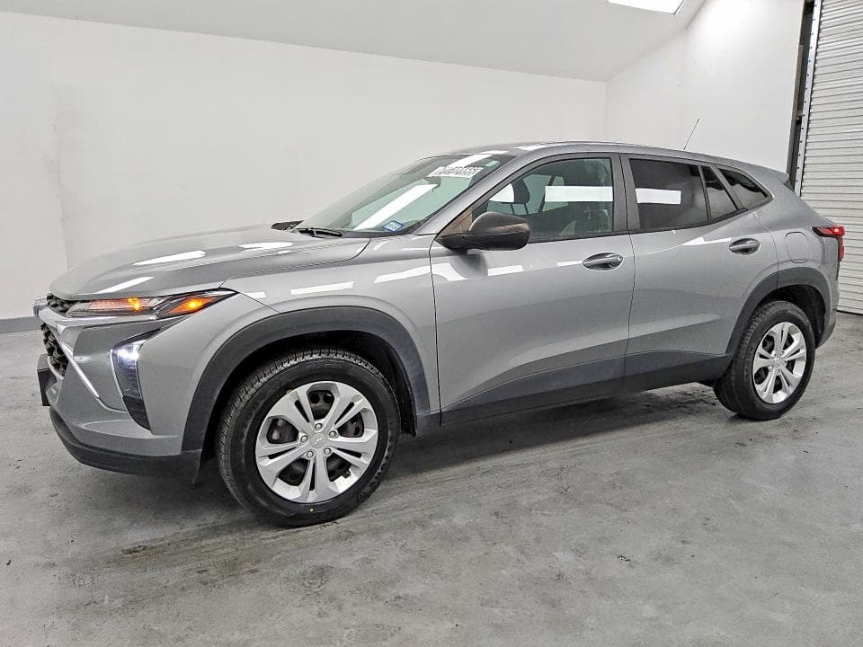 2024 CHEVROLET TRAX LS - 1