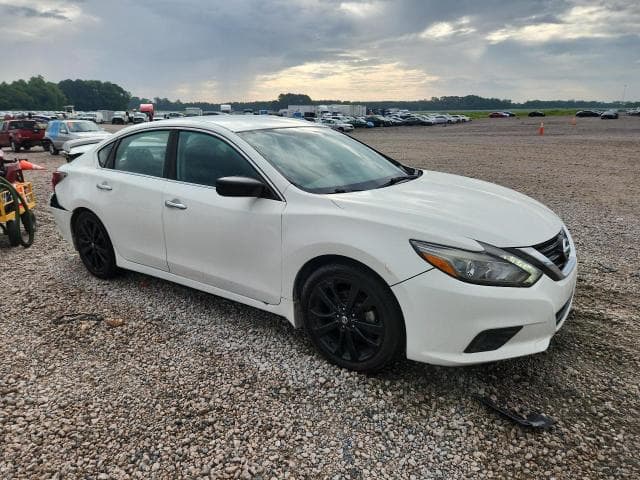 2017 NISSAN ALTIMA 2.5 SR 4