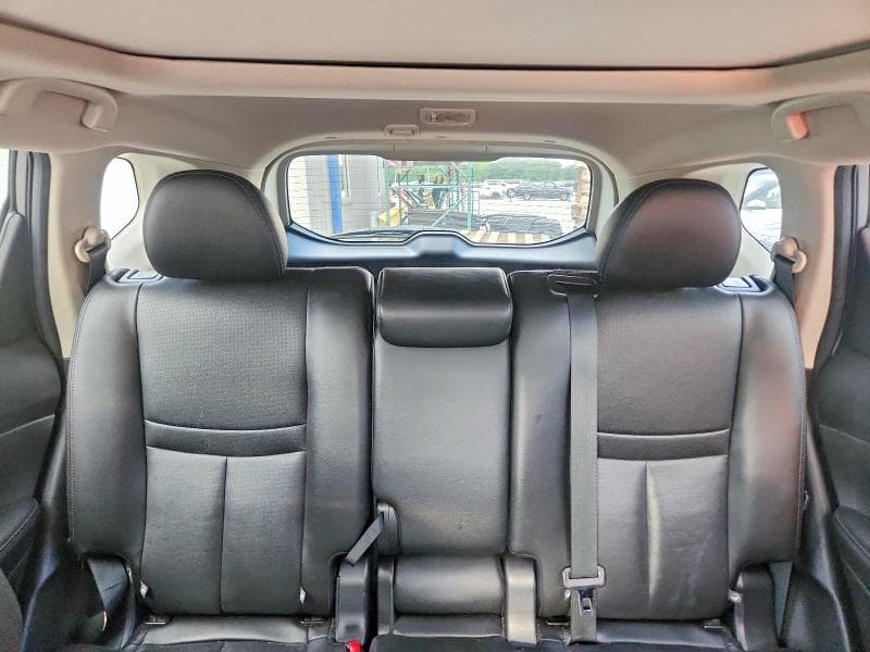 2019 NISSAN ROGUE SL 10