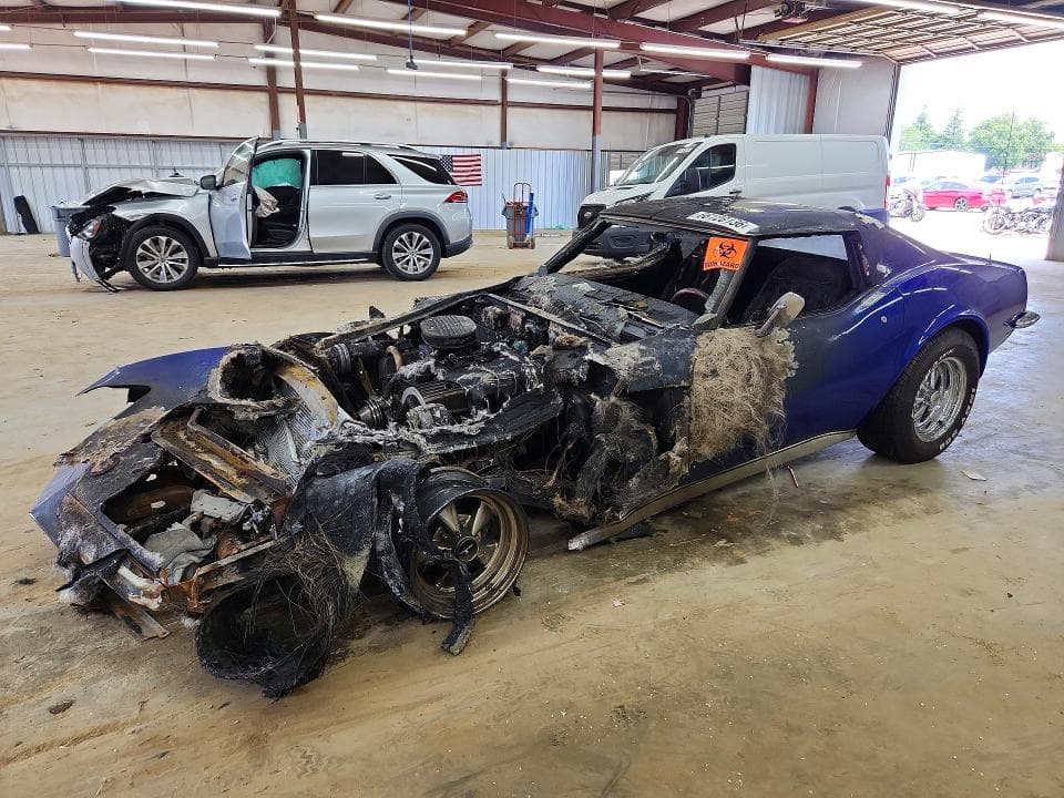 1973 CHEVROLET CORVETTE