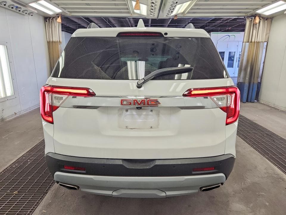 2023 GMC ACADIA SLT 6