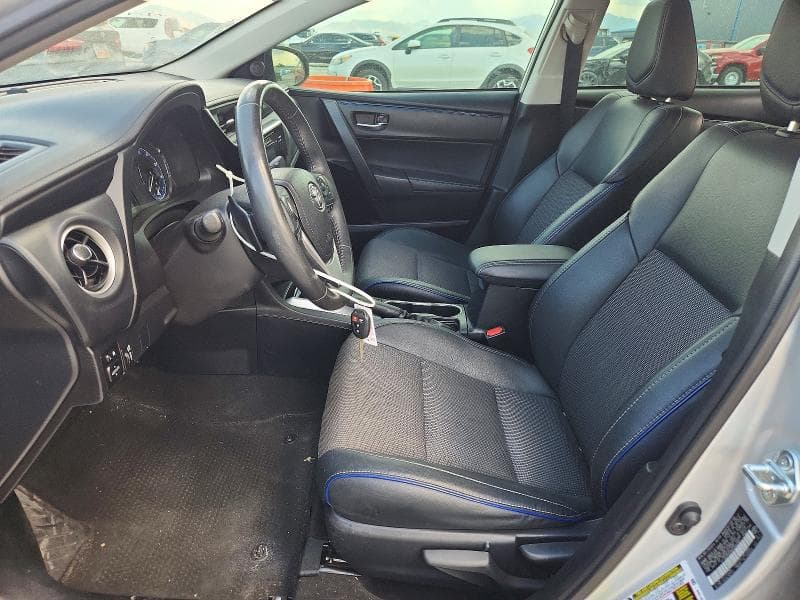 2017 TOYOTA COROLLA SE 7