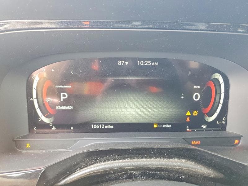 2025 NISSAN PATHFINDER PLATINUM 9