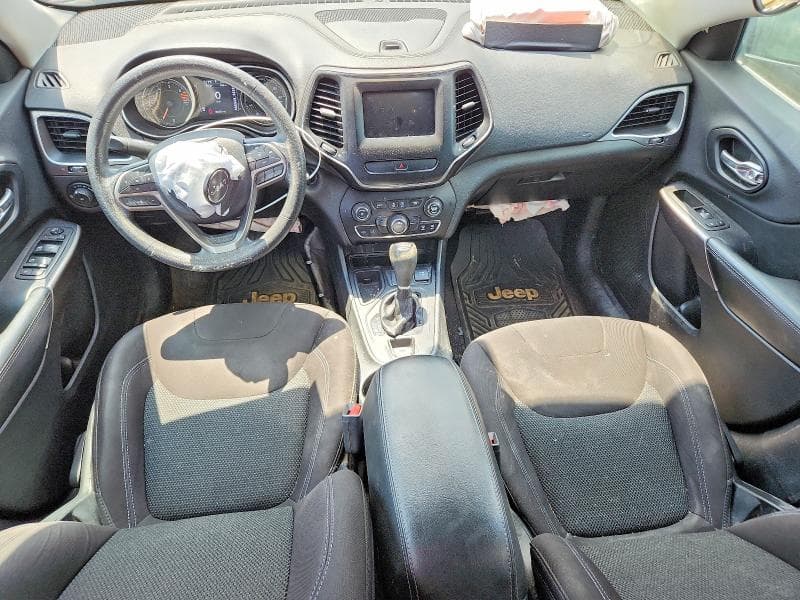 2019 JEEP CHEROKEE LATITUDE 8