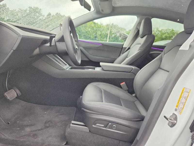 2026 TESLA MODEL Y 7