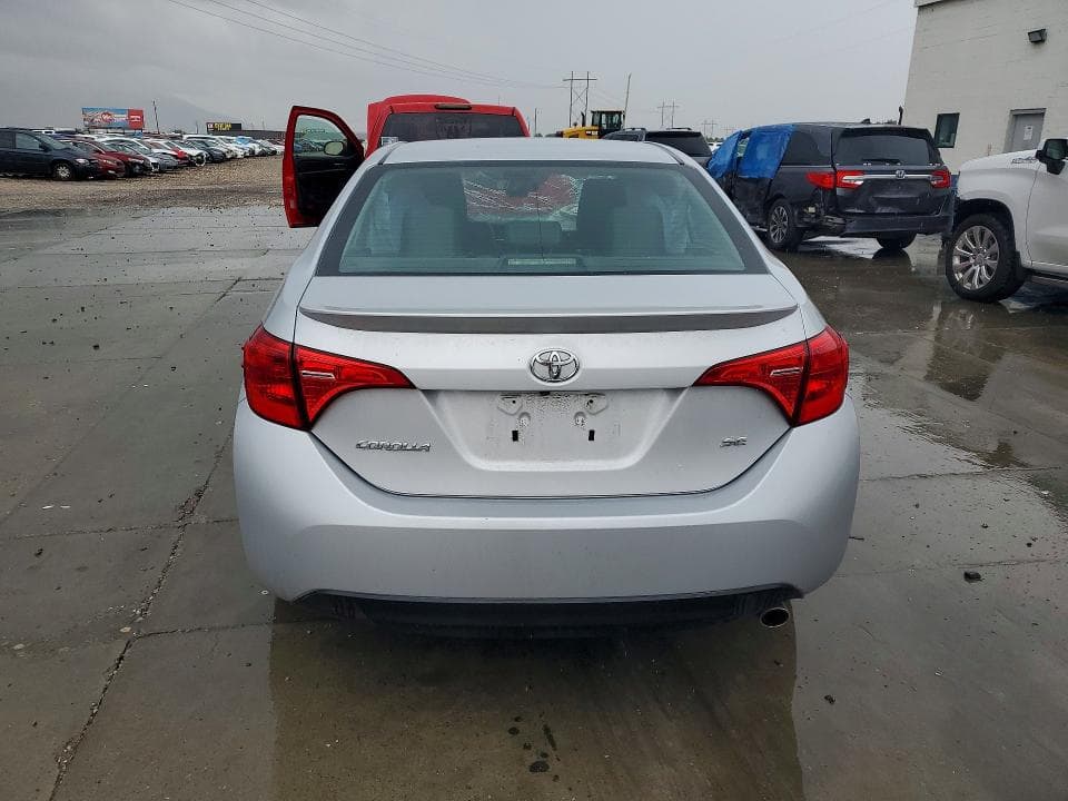 2019 TOYOTA COROLLA SE 6