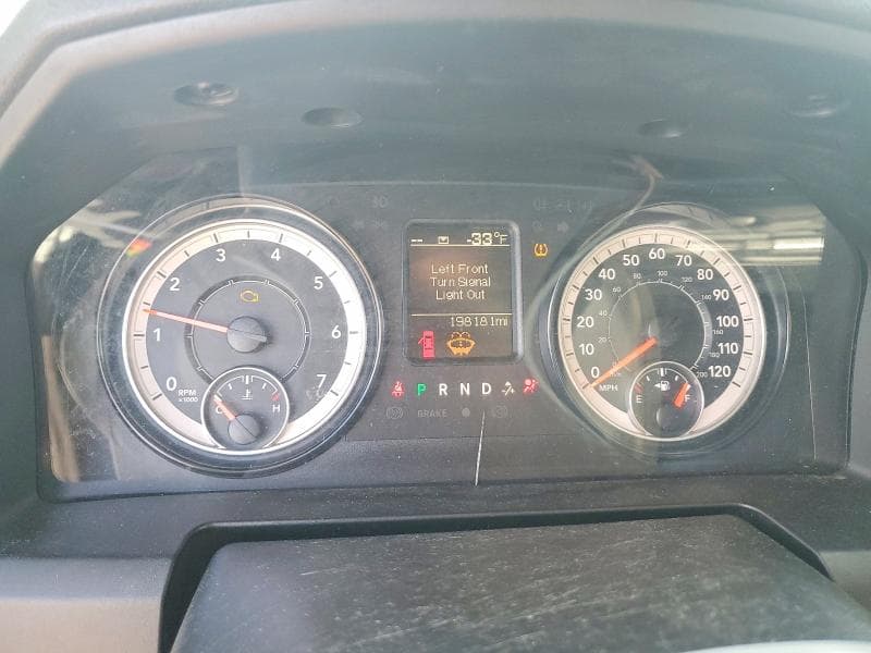 2021 RAM 1500 CLASSIC TRADESMAN 9