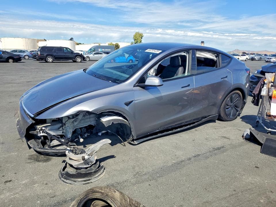 2026 TESLA MODEL Y - 1