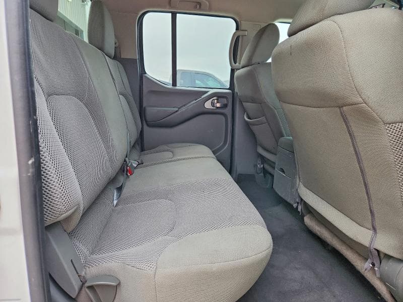 2021 NISSAN FRONTIER SV 10