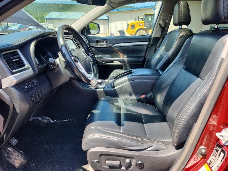 2017 TOYOTA HIGHLANDER XLE 7
