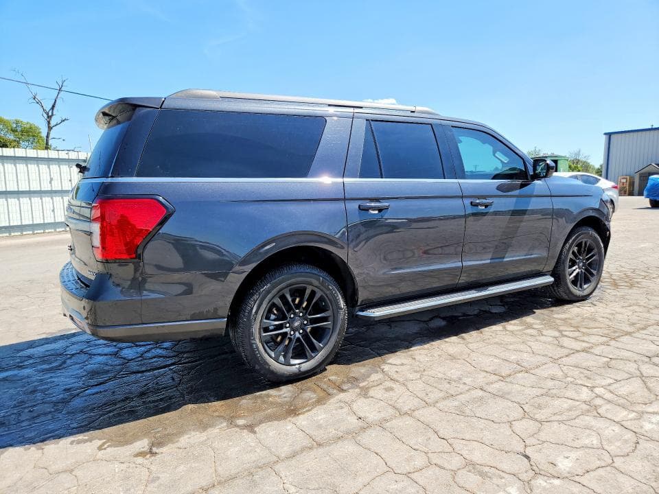 2022 FORD EXPEDITION MAX XLT 3
