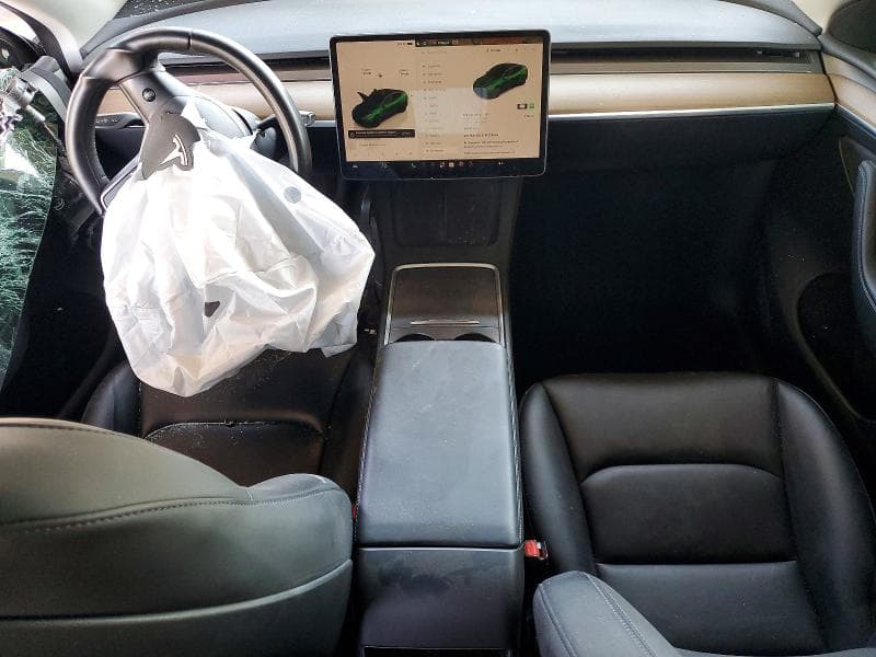 2023 TESLA MODEL Y 8