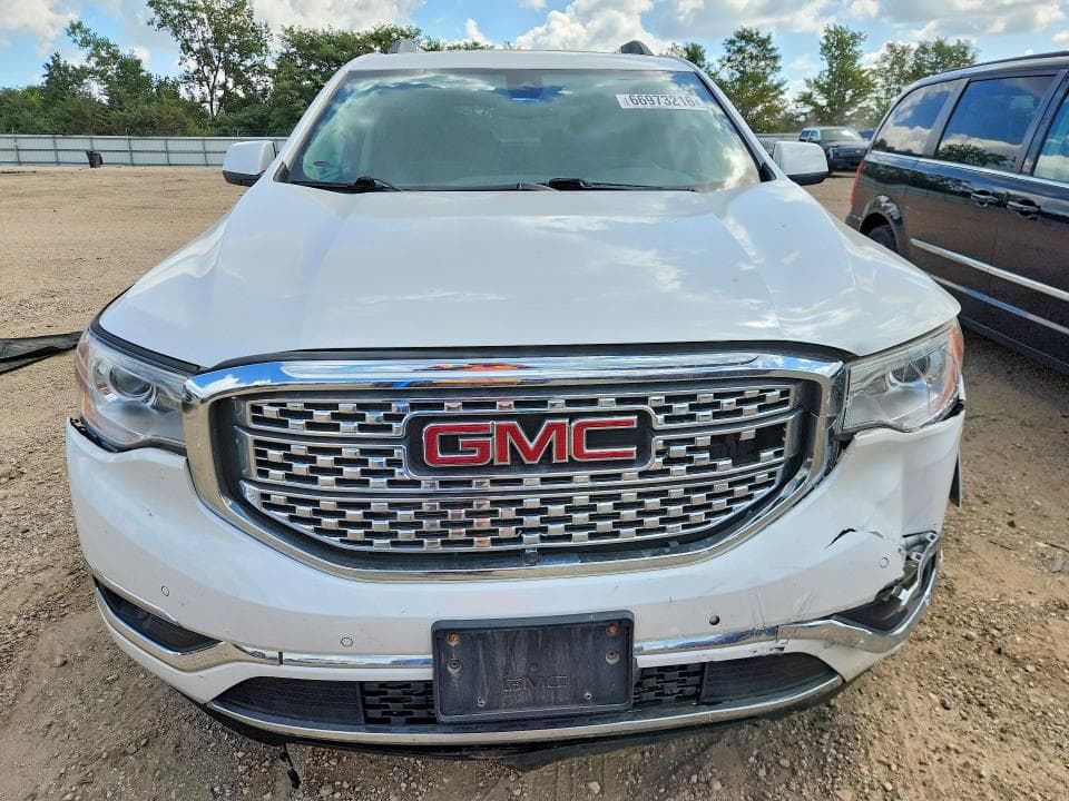 2017 GMC ACADIA DENALI 5