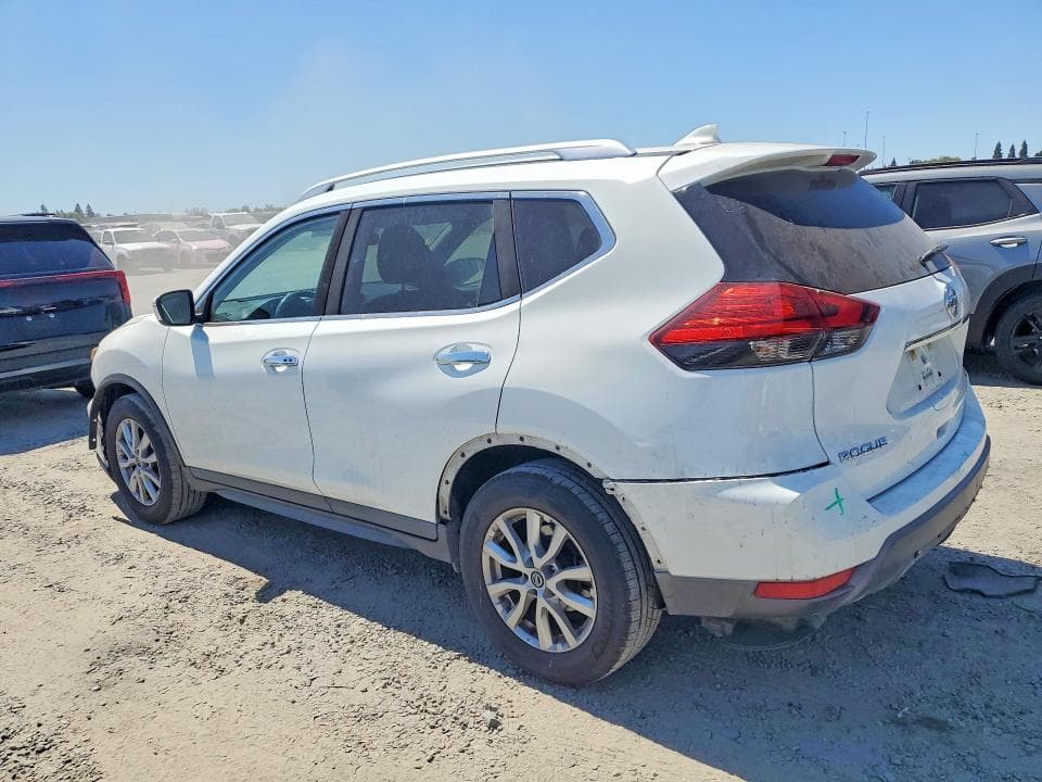 2017 NISSAN ROGUE SV 2
