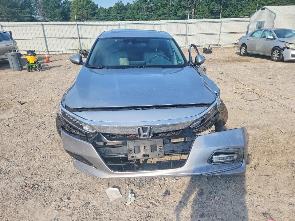 2018 HONDA ACCORD EX 5