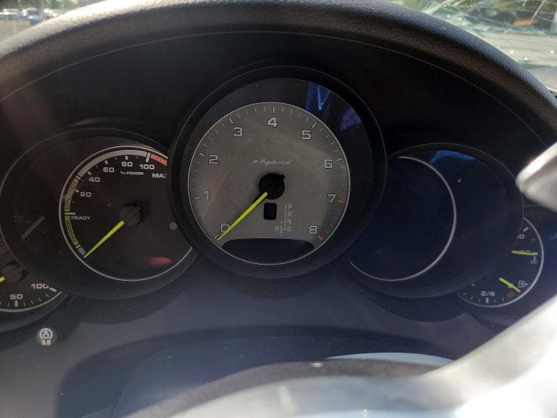 2018 PORSCHE CAYENNE SE HYBRID PLATINUM 9