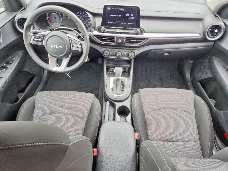 2023 KIA FORTE LXS 8