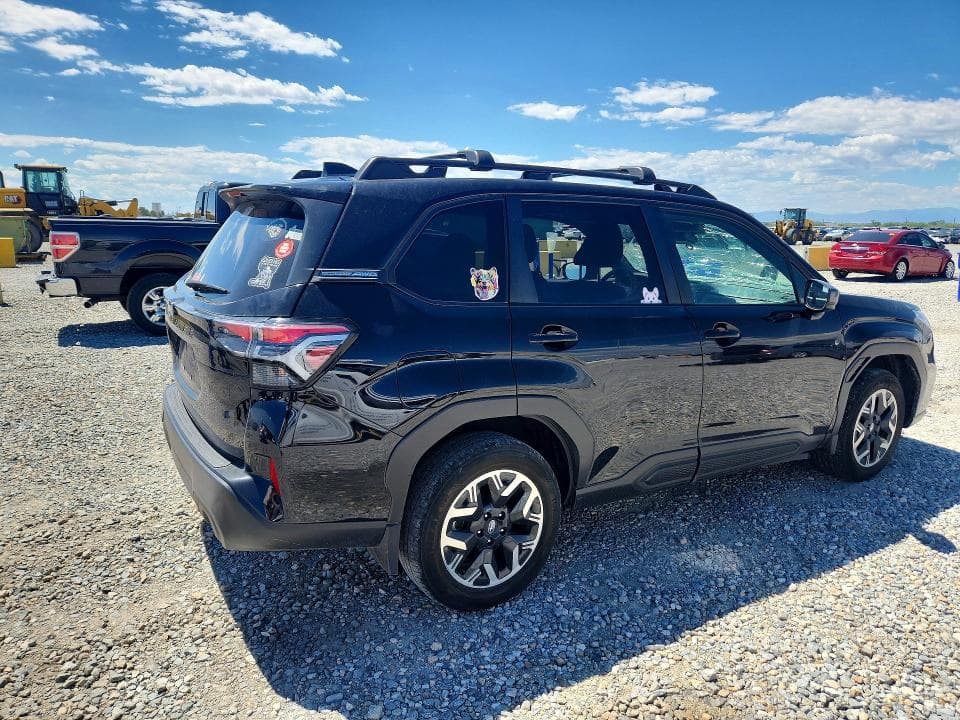 2025 SUBARU FORESTER PREMIUM 3
