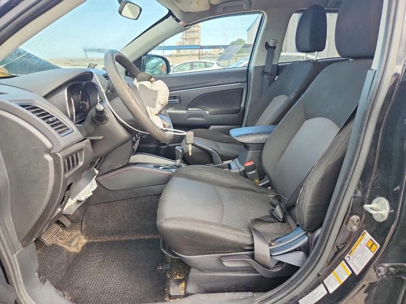 2019 MITSUBISHI OUTLANDER SPORT ES 7