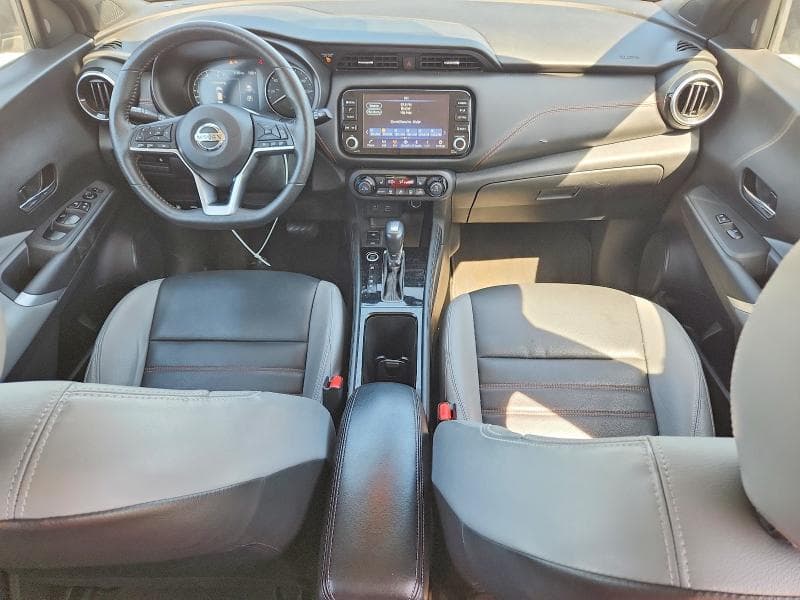 2021 NISSAN KICKS SR 8