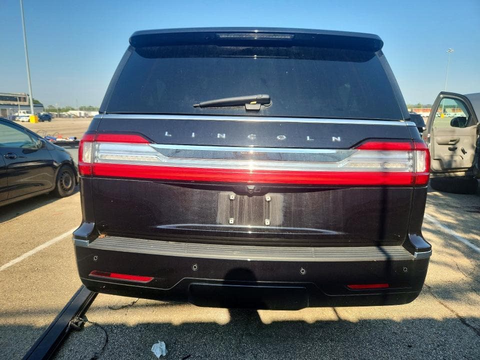 2021 LINCOLN NAVIGATOR L RESERVE 6