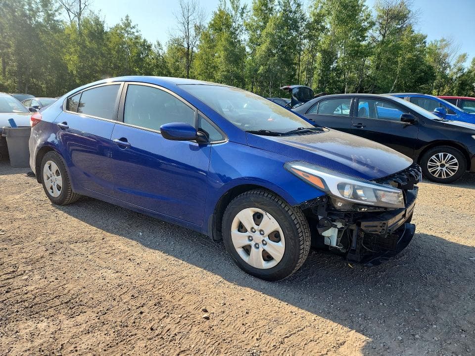 2017 KIA FORTE LX 4