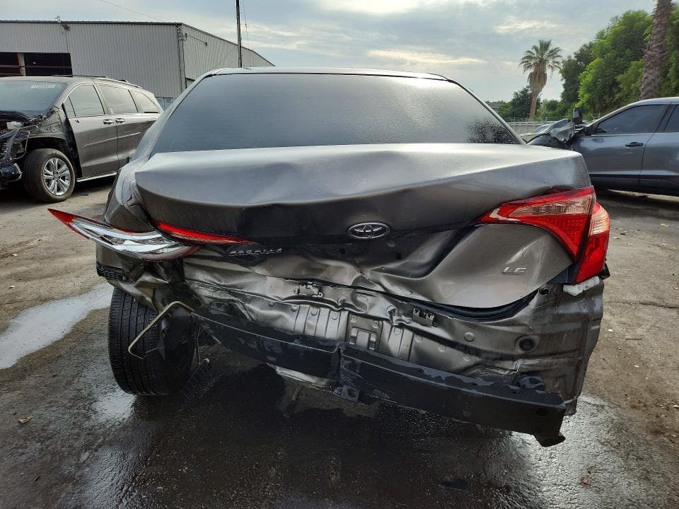 2017 TOYOTA COROLLA LE 6