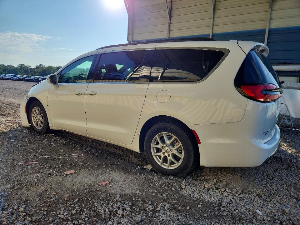 2022 CHRYSLER PACIFICA TOURING L 2