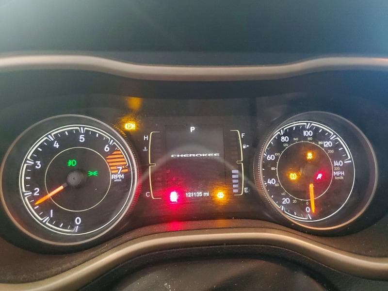 2017 JEEP CHEROKEE LATITUDE 9