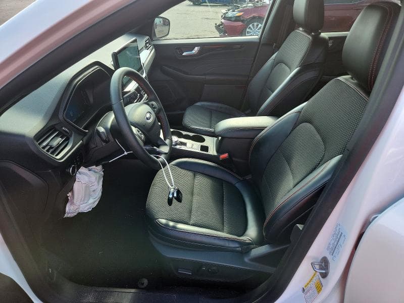2025 FORD ESCAPE ST LINE 7