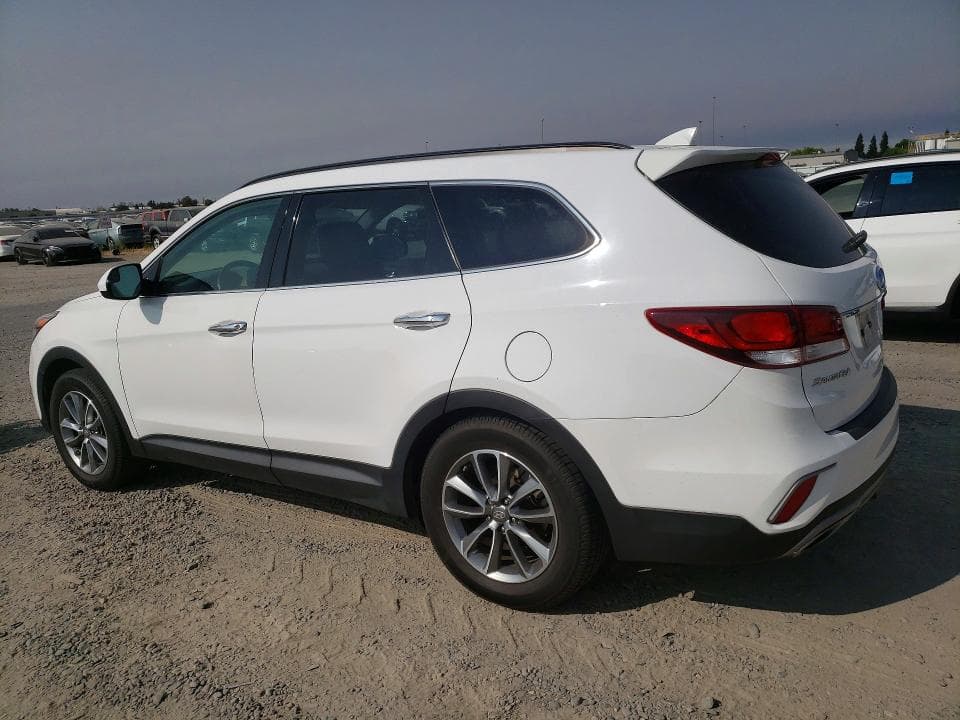 2018 HYUNDAI SANTA FE SE 2
