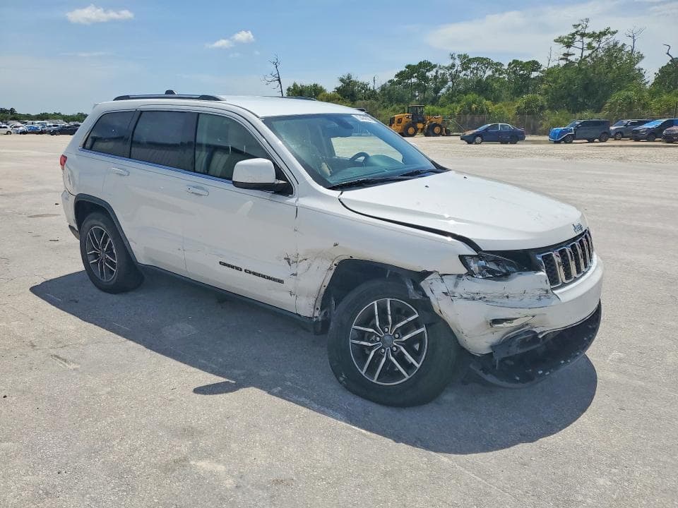 2019 JEEP GRAND CHEROKEE LAREDO 4
