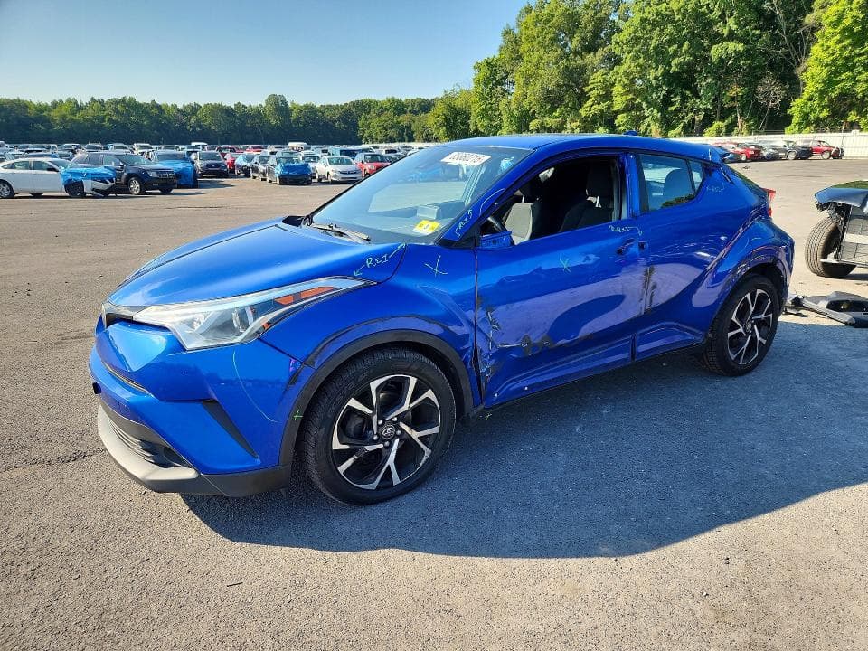 2019 TOYOTA C-HR XLE